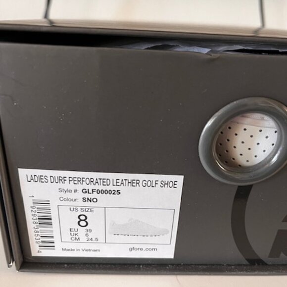 GFore Ladies Durf Perforated Leather Golf Shoe size 8 NWT - Picture 2 of 8
